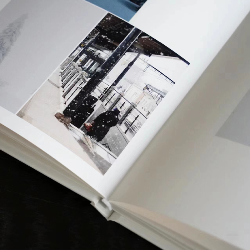 Magazine and book printing Magazine and book printing